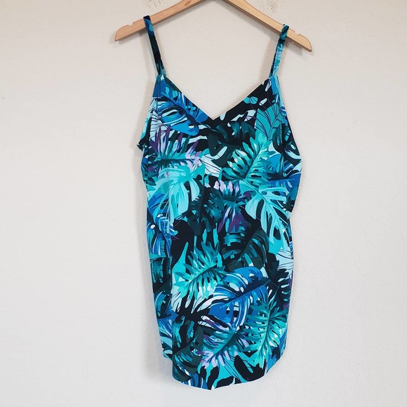 Aqua Green Swim Aqua Green Tropical Print Tankini Swim Top Poshmark